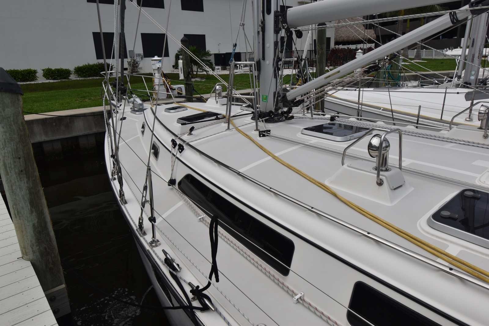 2022 Island Packet 439