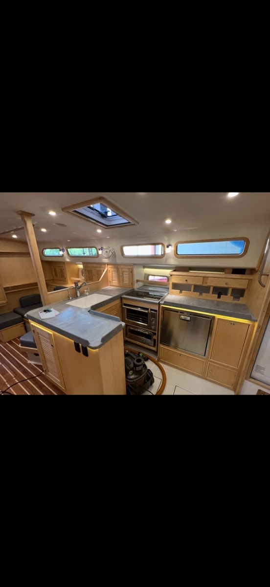 2022 Island Packet 439