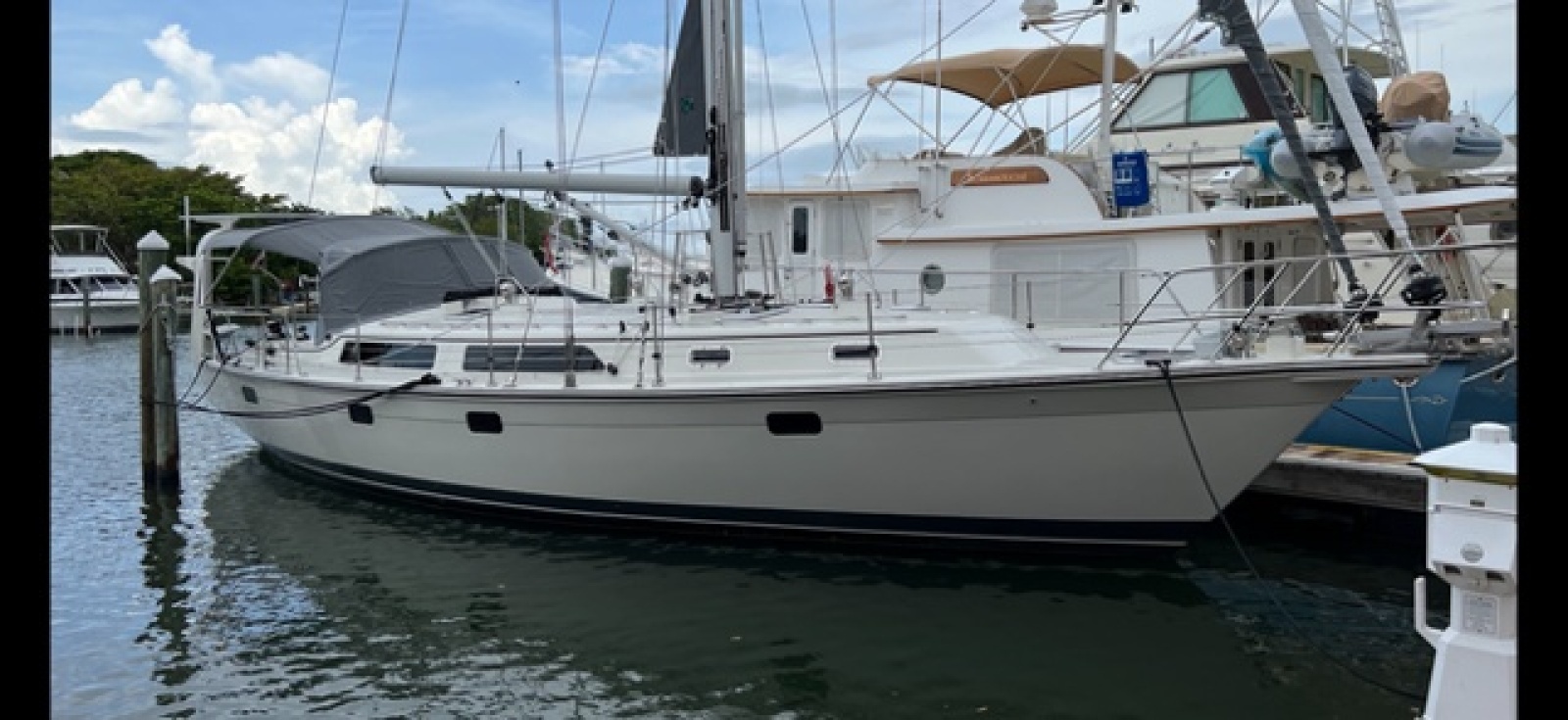 2022 Island Packet 439