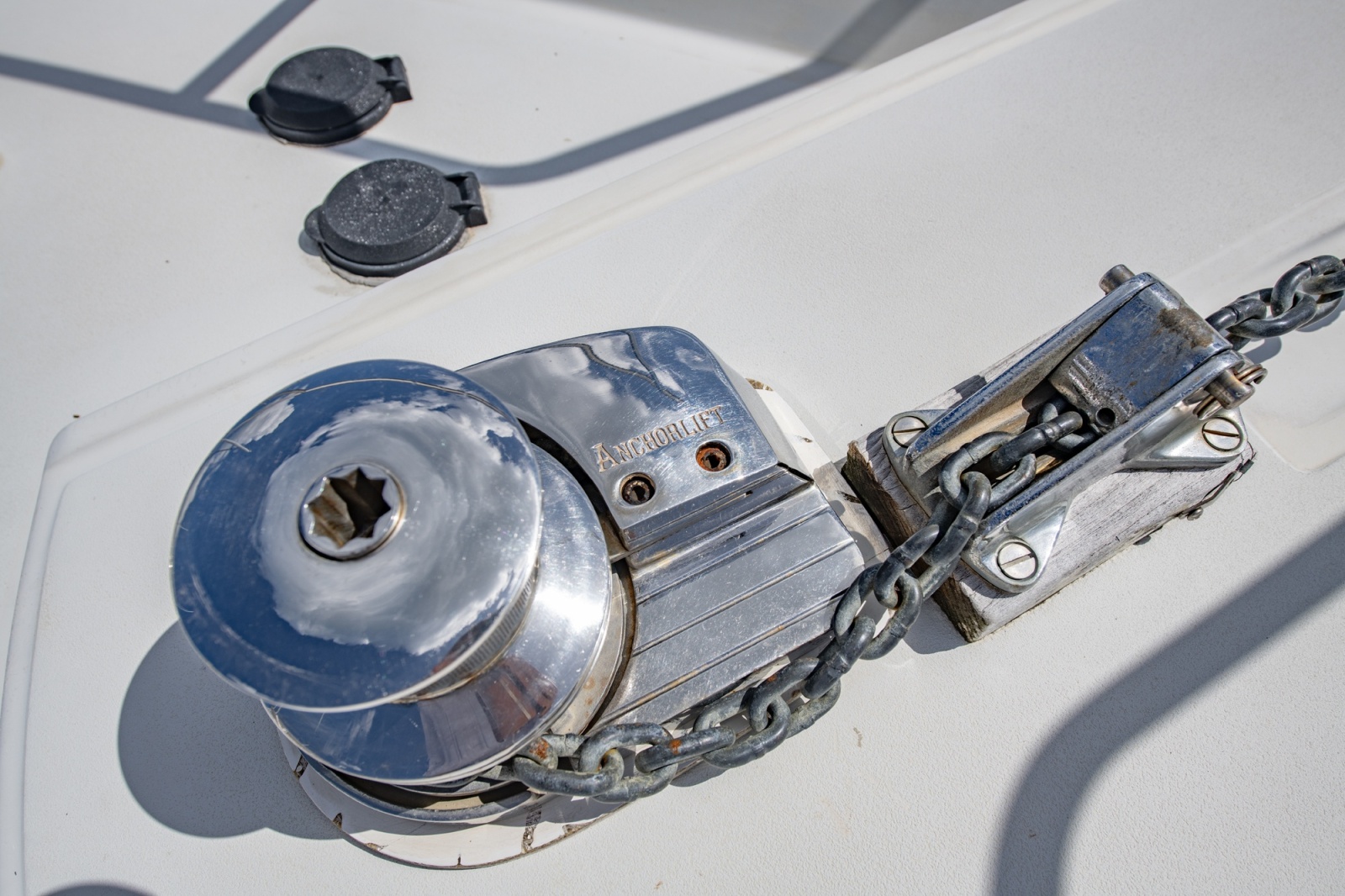 1988 Tollycraft 44 Cockpit M.Y.