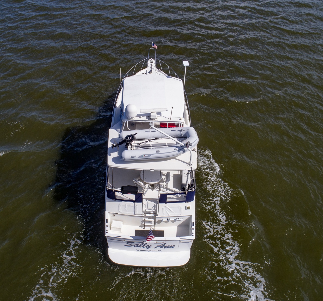 1988 Tollycraft 44 Cockpit M.Y.