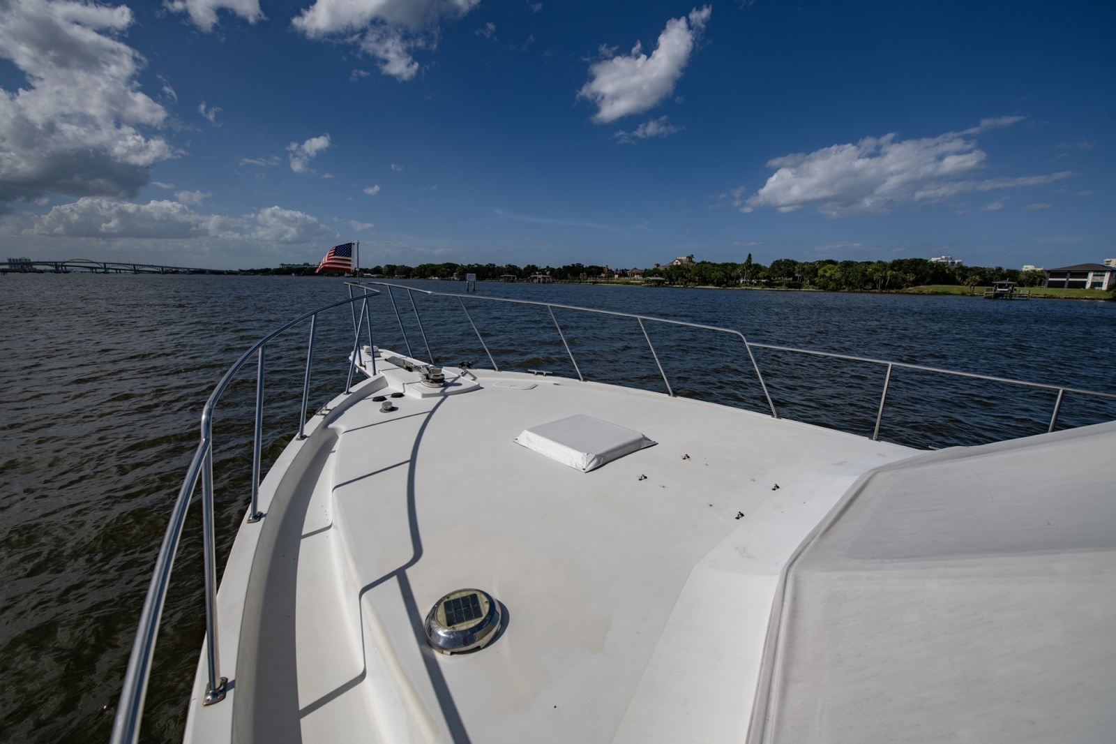 1988 Tollycraft 44 Cockpit M.Y.