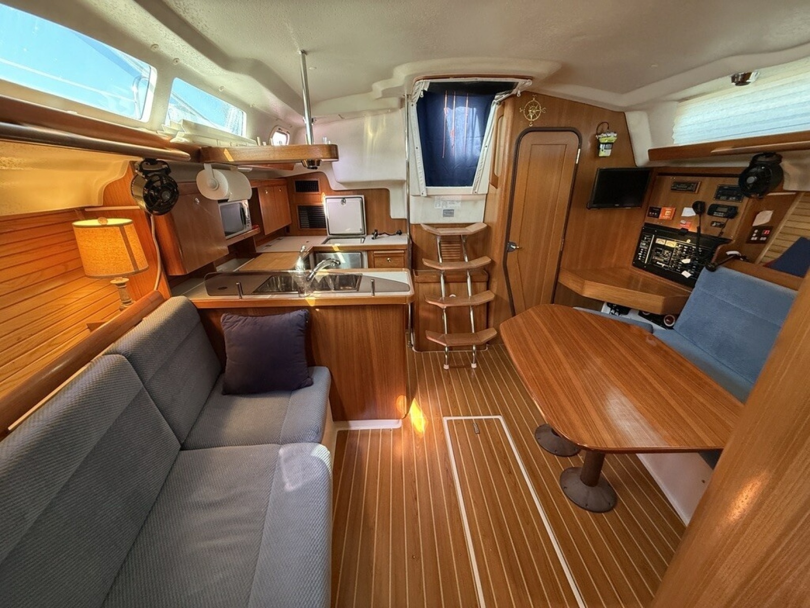 Compass Rose 35ft Catalina Yacht For Sale