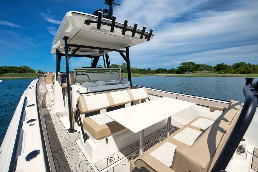 33ft Zodiac Yacht For Sale