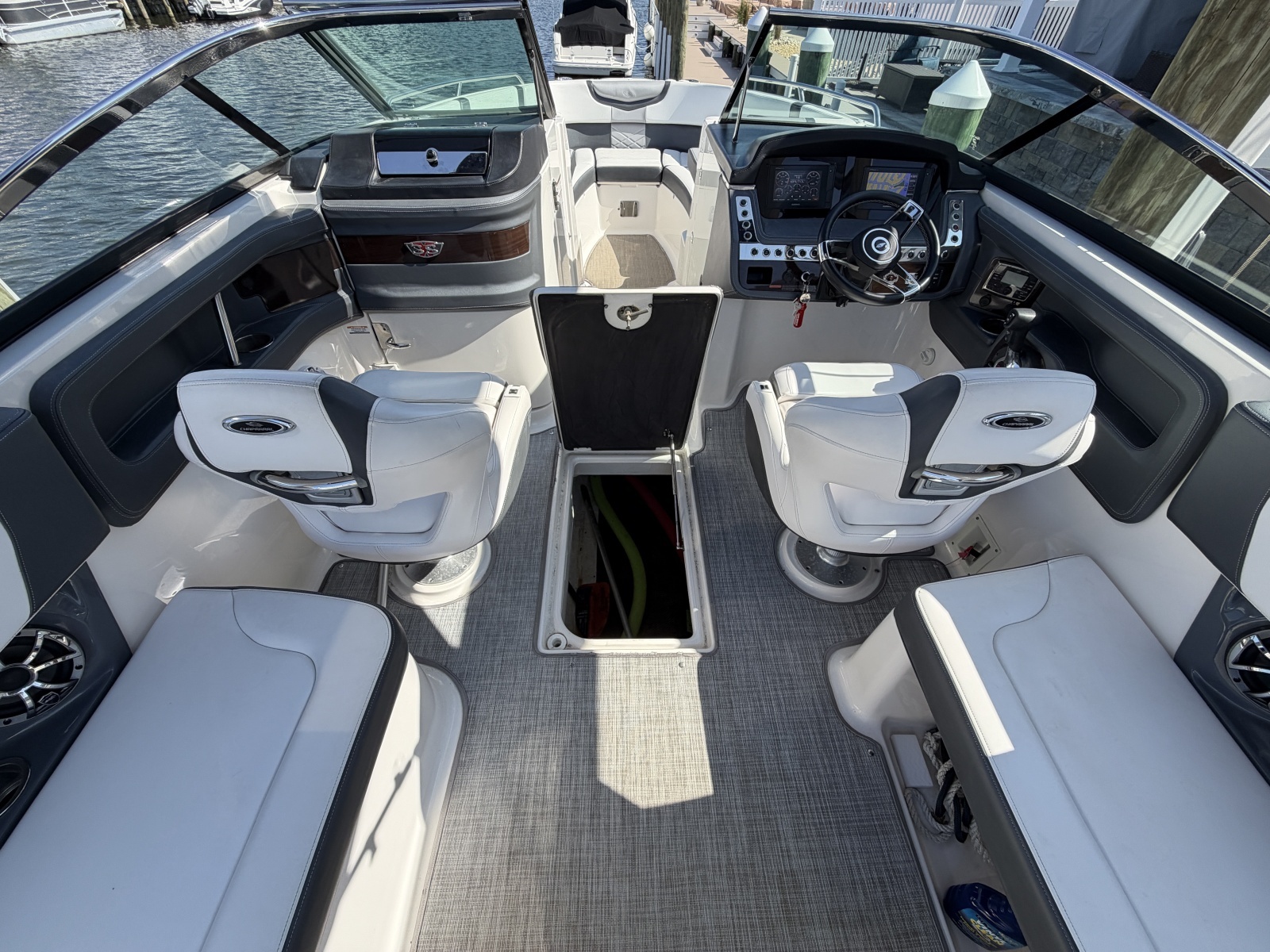 2019 Chaparral 277 SSX
