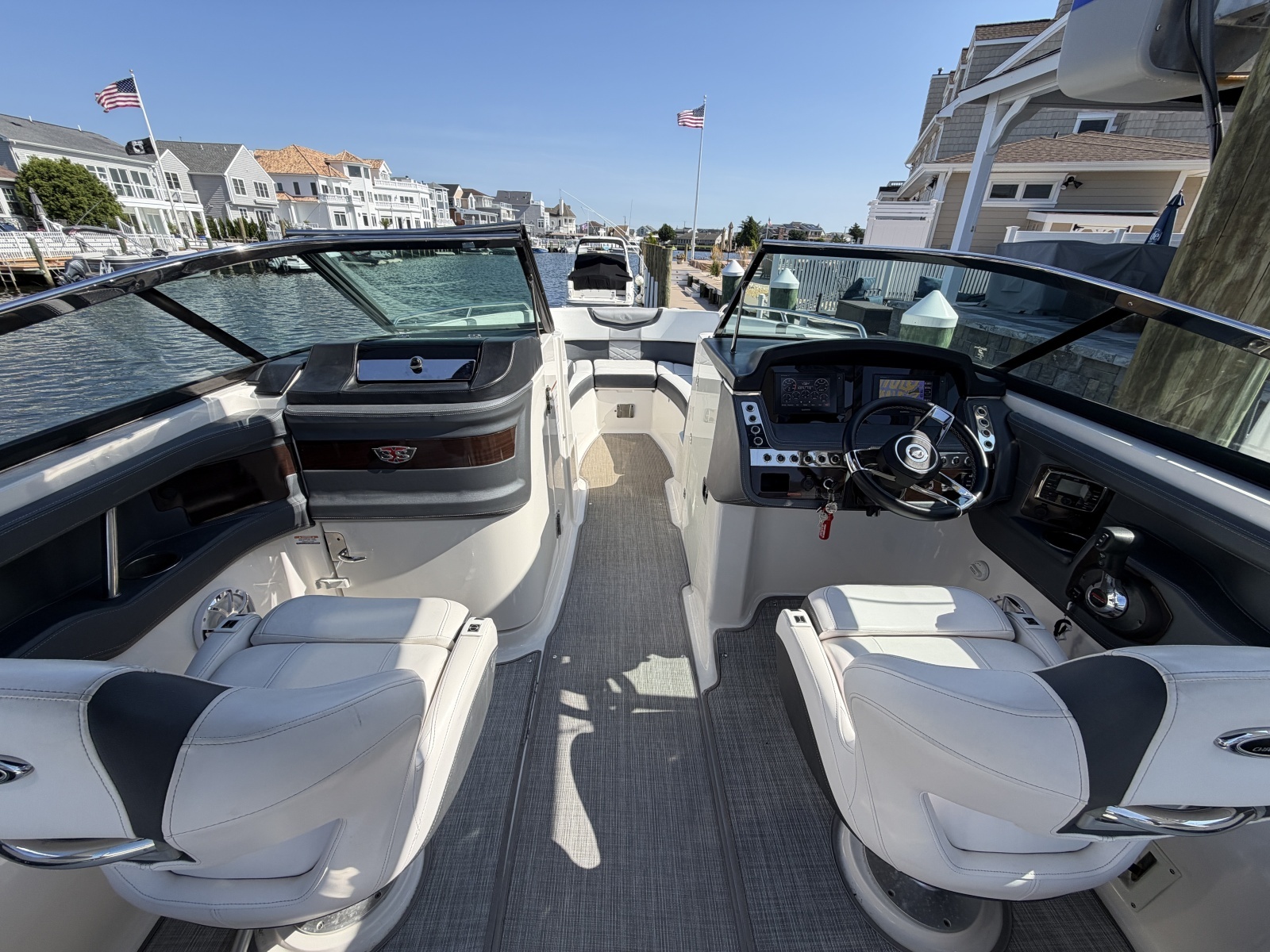 2019 Chaparral 277 SSX