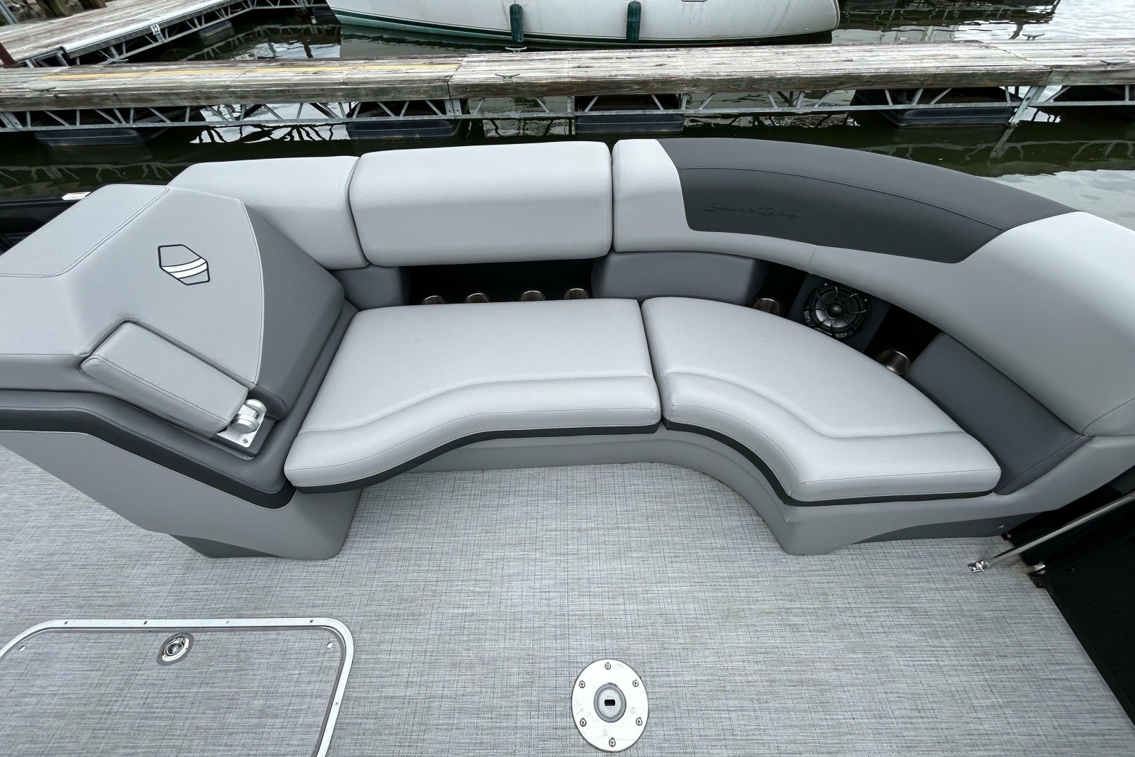 2025 South Bay 525 Tritoon