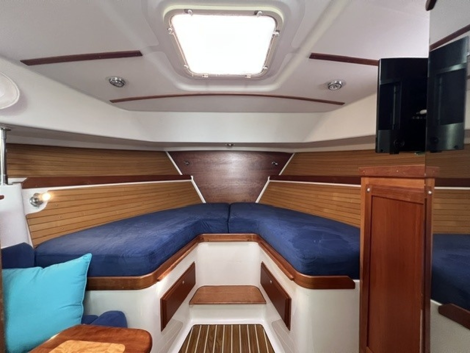 2008 Back Cove 33