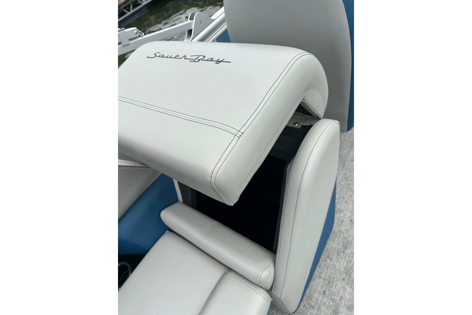 2025 South Bay Pontoon