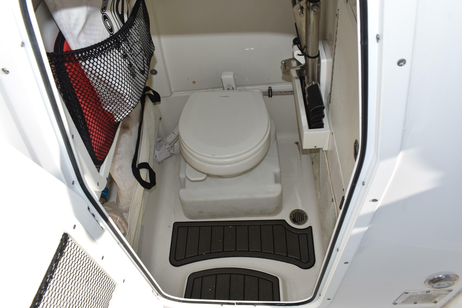 2020 Sea Hunt Ultra 255SE