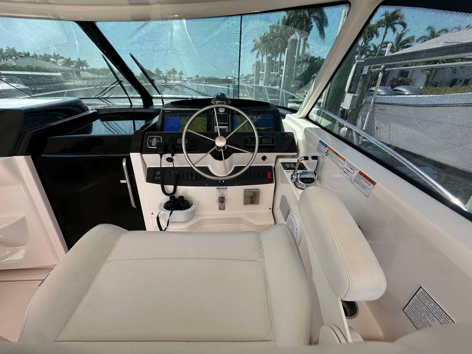 2018 Tiara Yachts 4300 Open