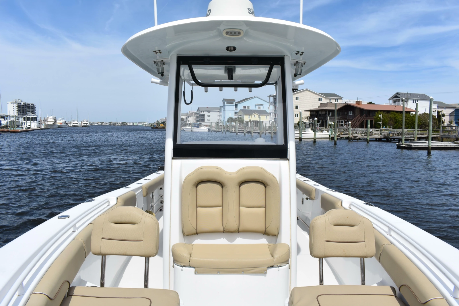 2017 Sea Hunt Gamefish 27FS