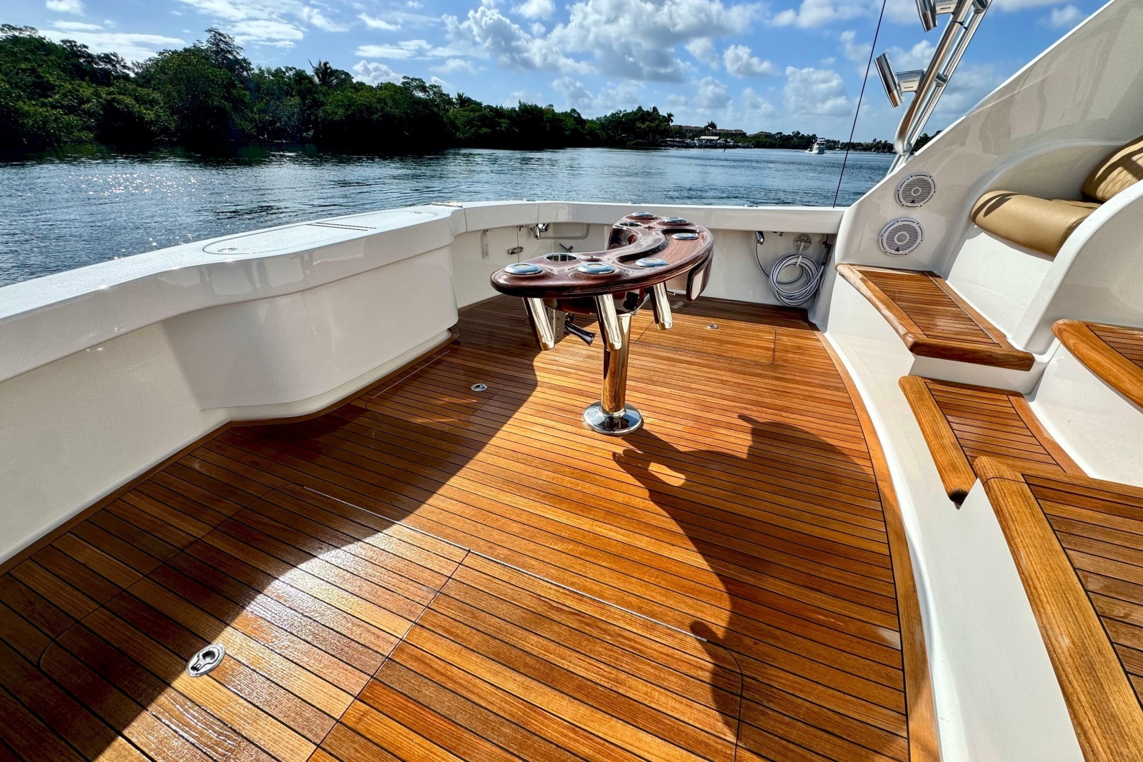 2017 Viking 52 Sport Tower