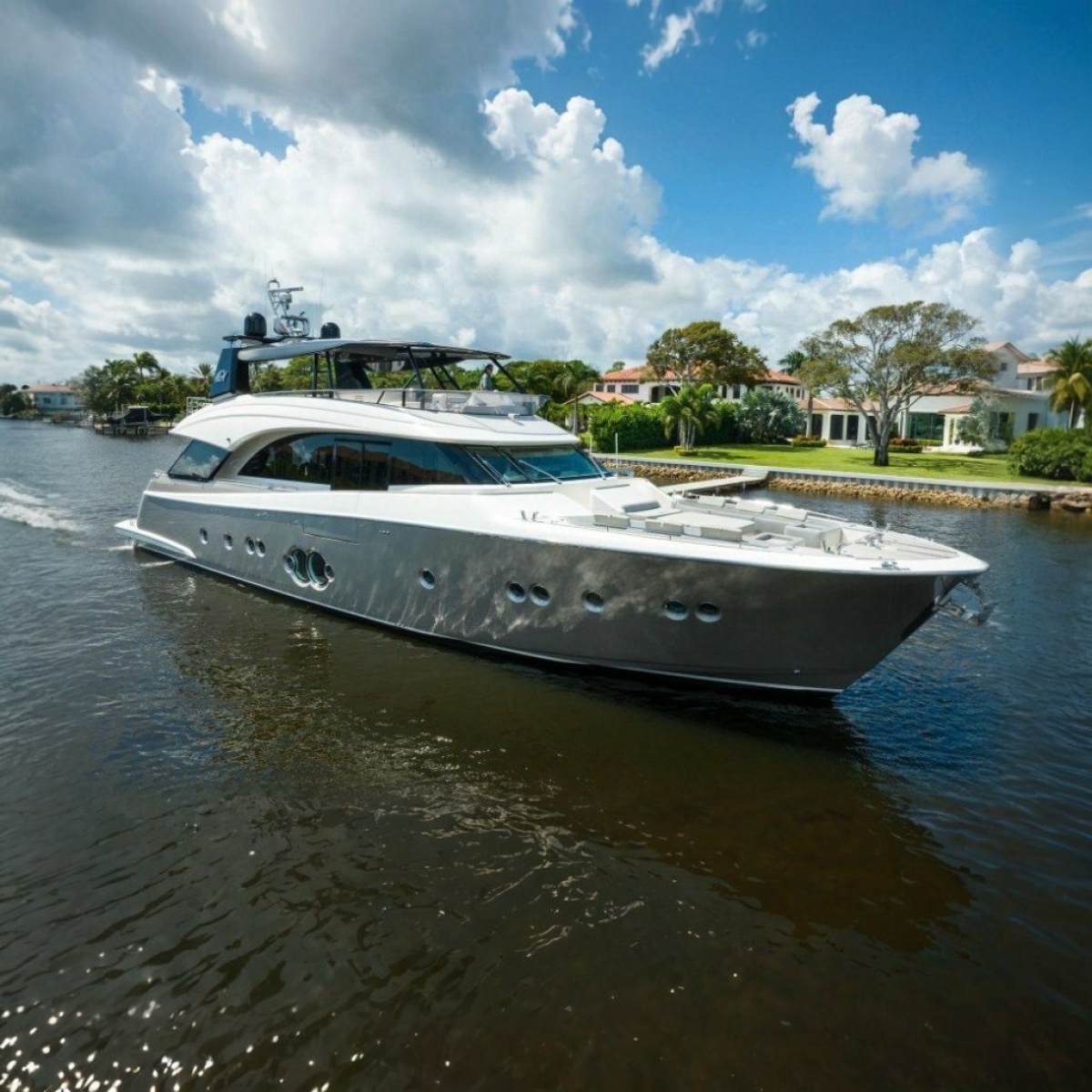 86' 2015 Monte Carlo Yachts MCY 86