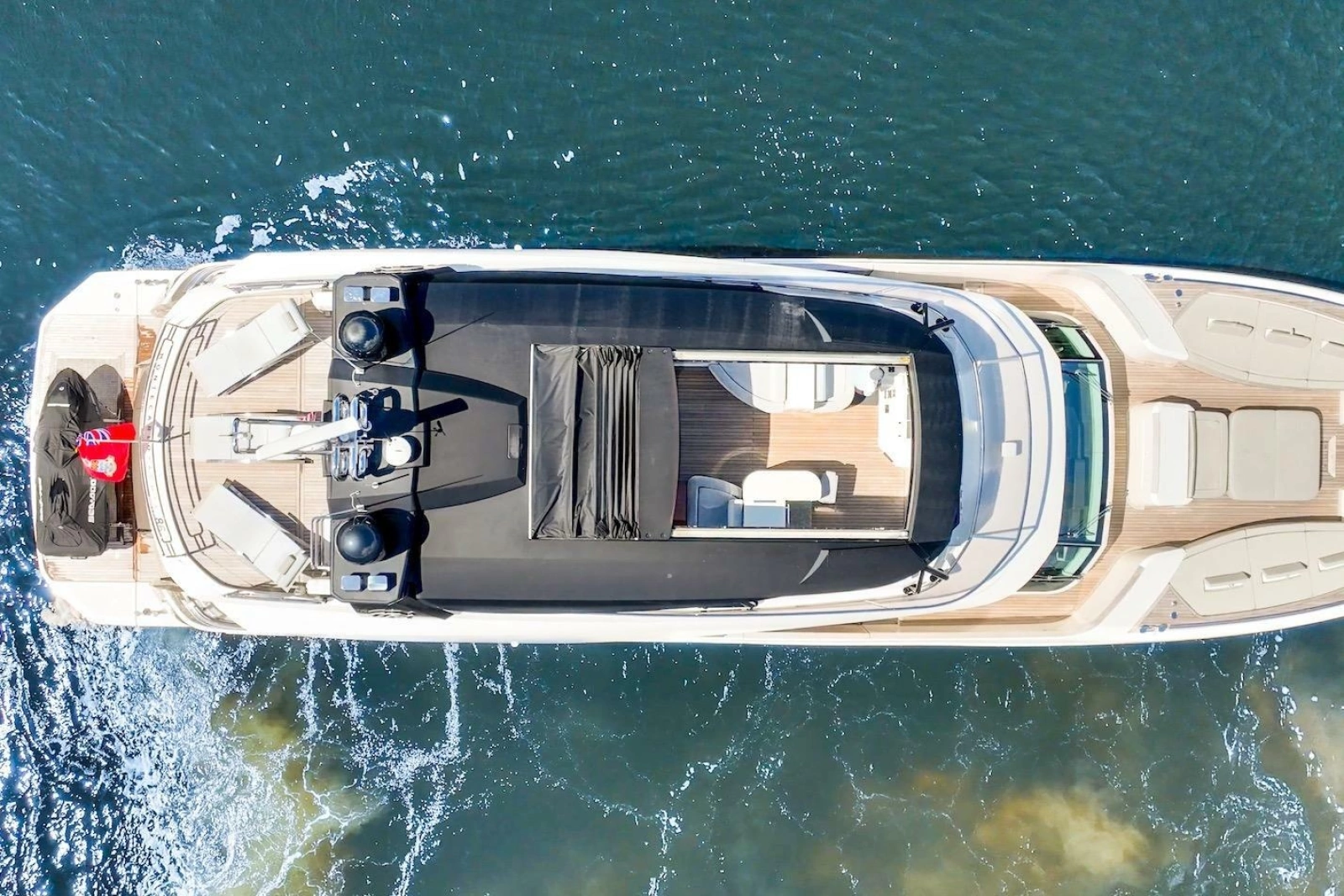 2015 Monte Carlo Yachts MCY 86