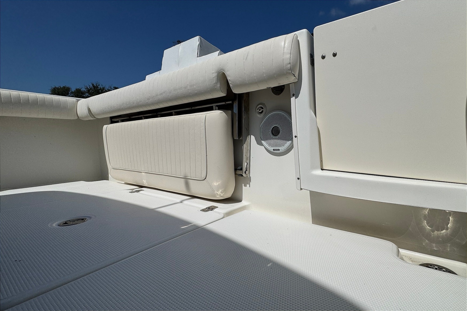 2014 Mako 284 Center Console