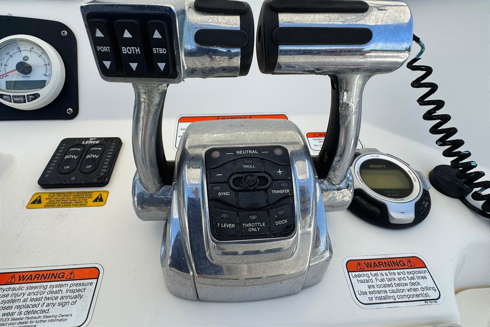 2014 Mako 284 Center Console