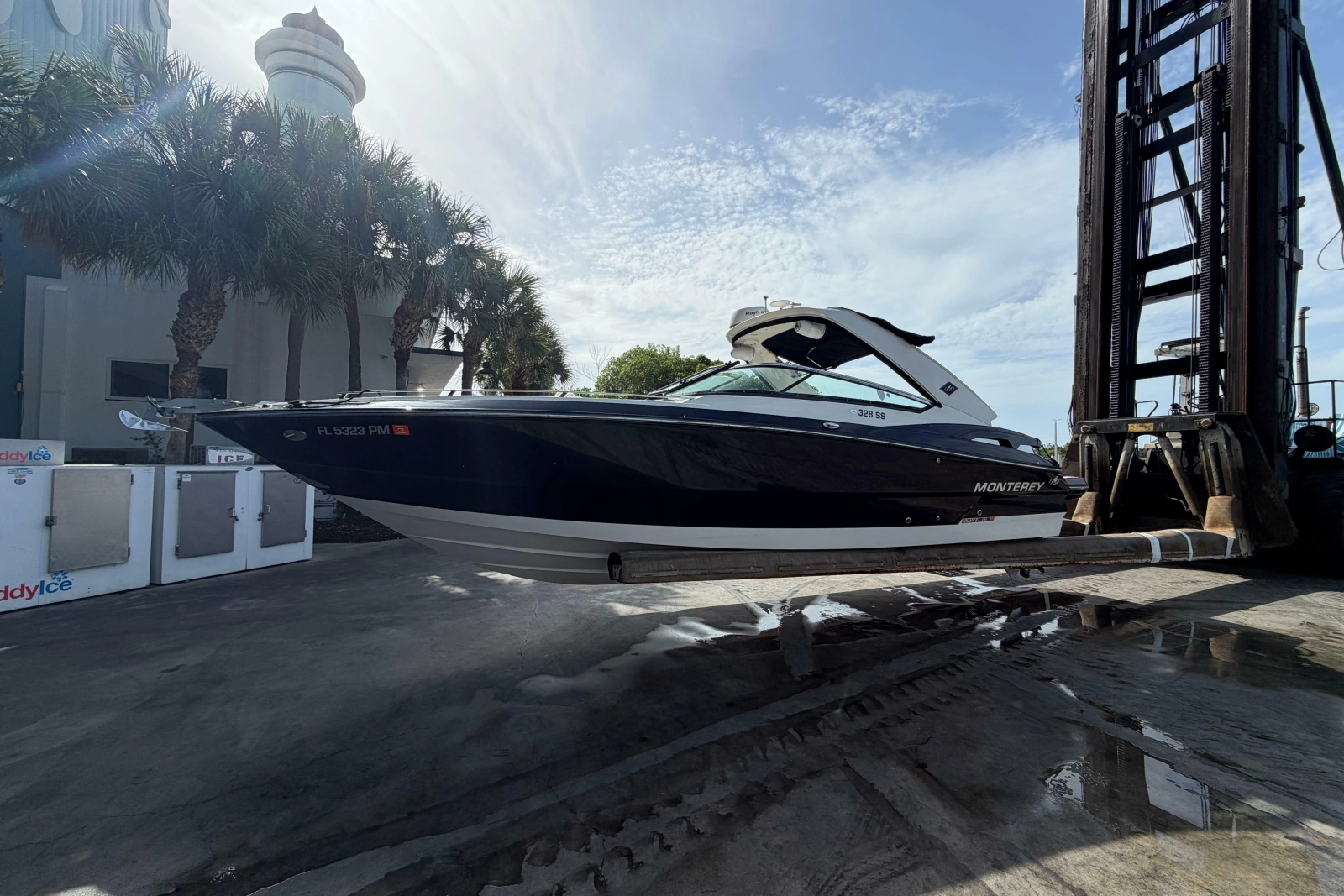 2014 Monterey 328SS Super Sport