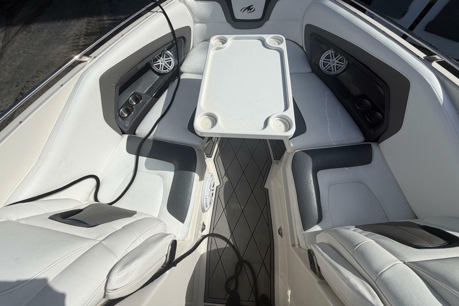 2014 Monterey 328SS Super Sport