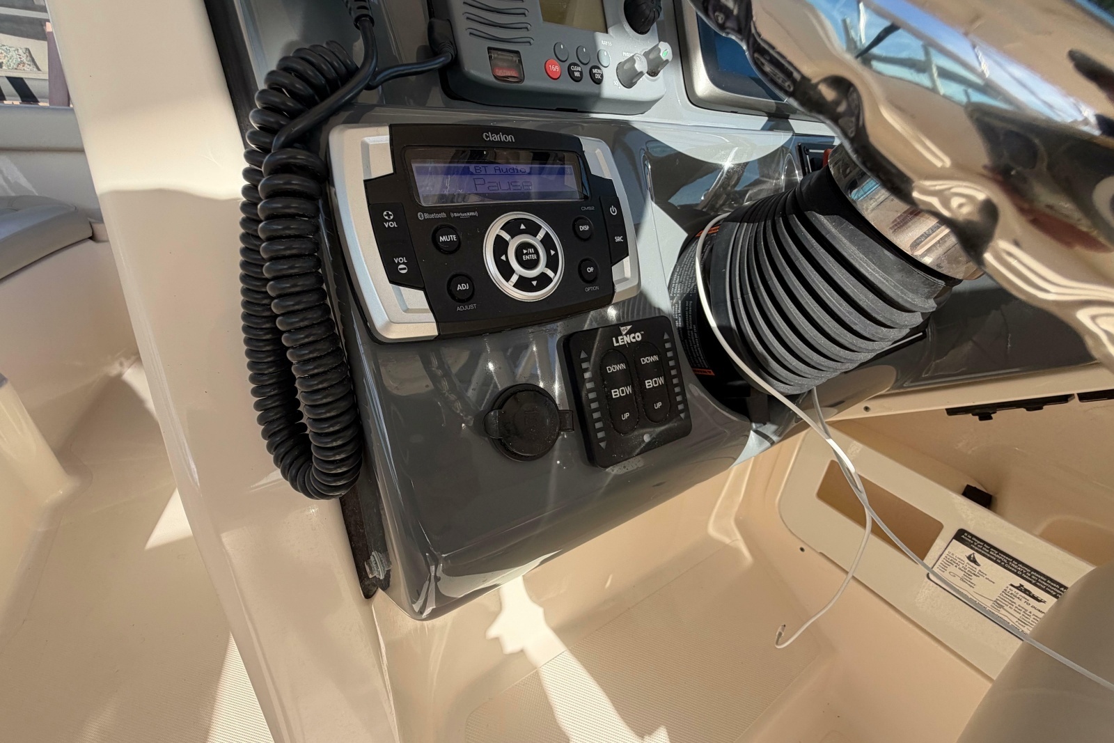 2014 Pursuit DC 265 Dual Console