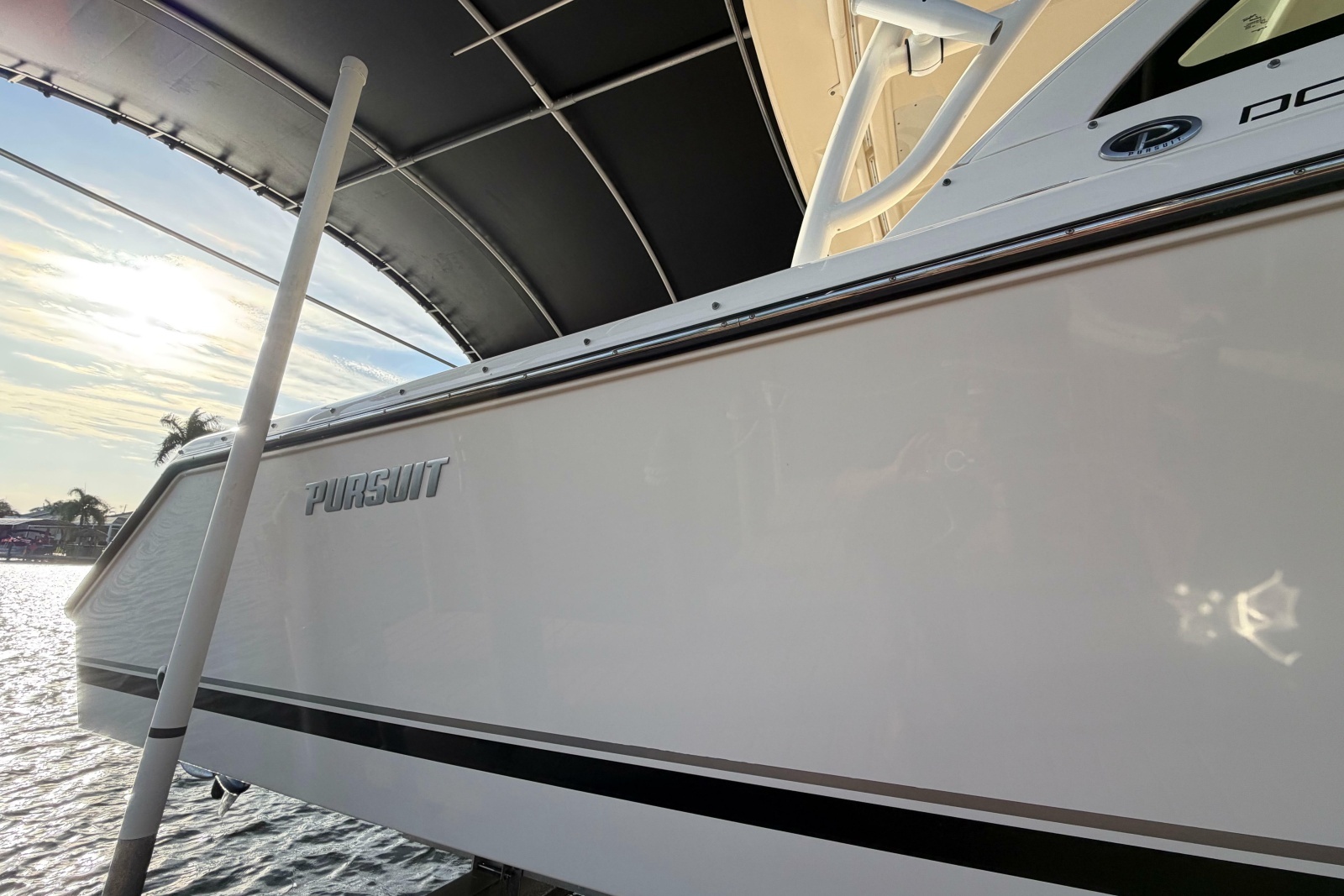 2014 Pursuit DC 265 Dual Console