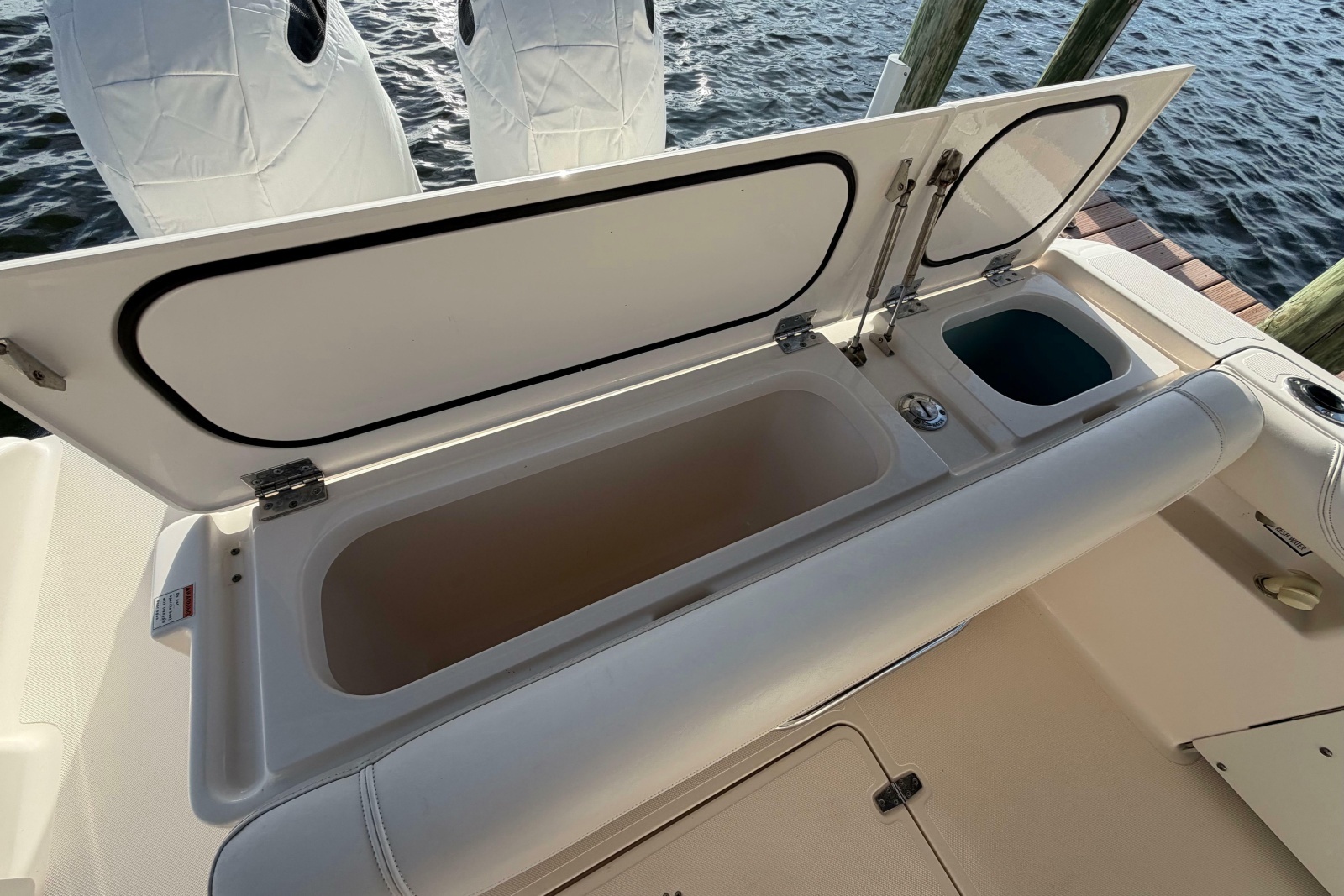 2014 Pursuit DC 265 Dual Console