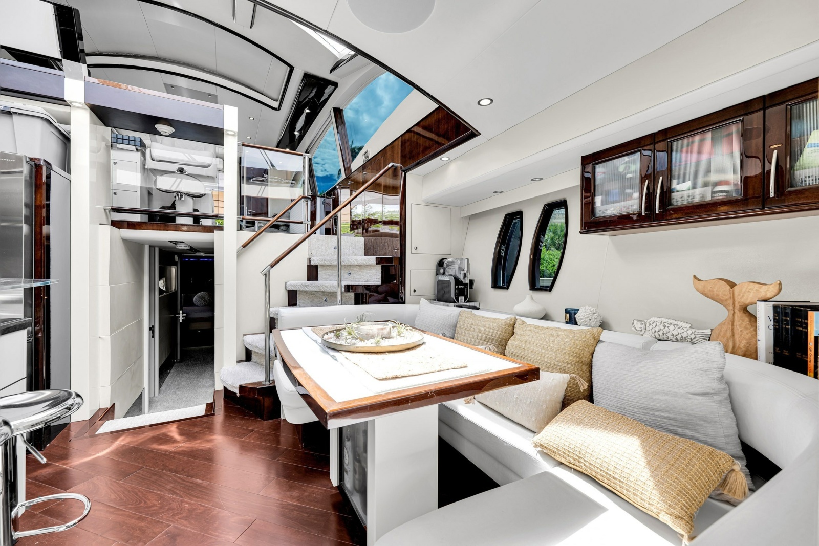 2008 Lazzara Yachts LSX 75