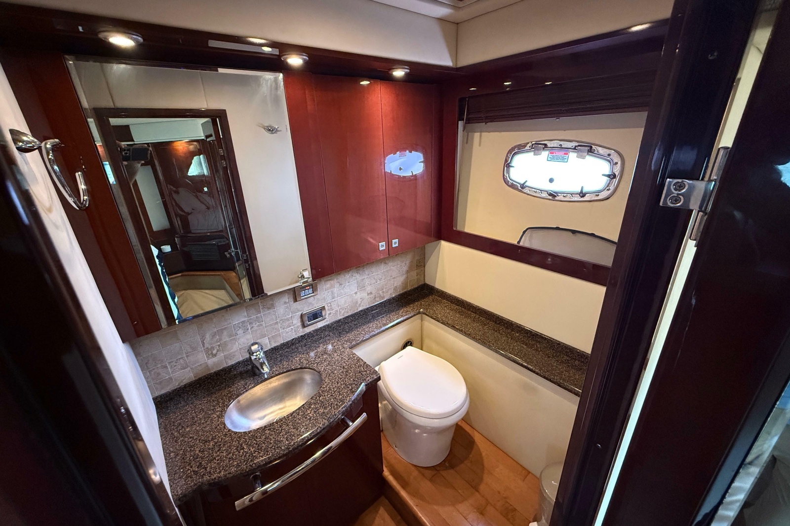 2008 Sea Ray 550 Sundancer