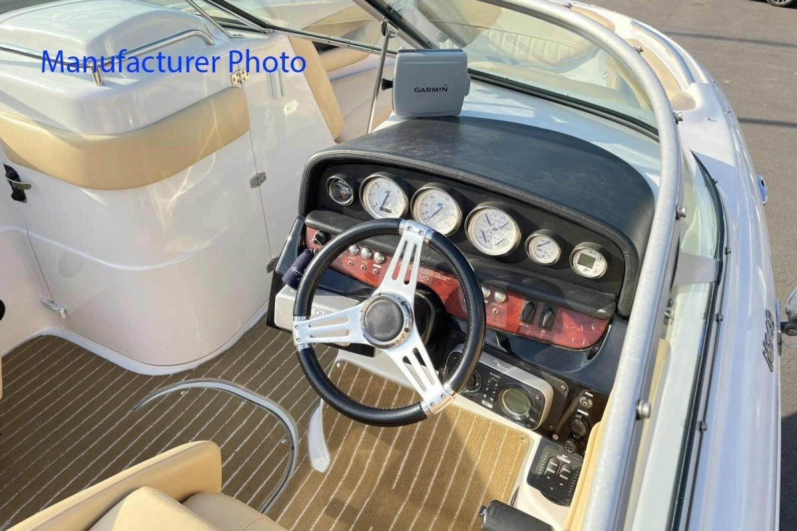 24ft Four Winns Yacht For Sale