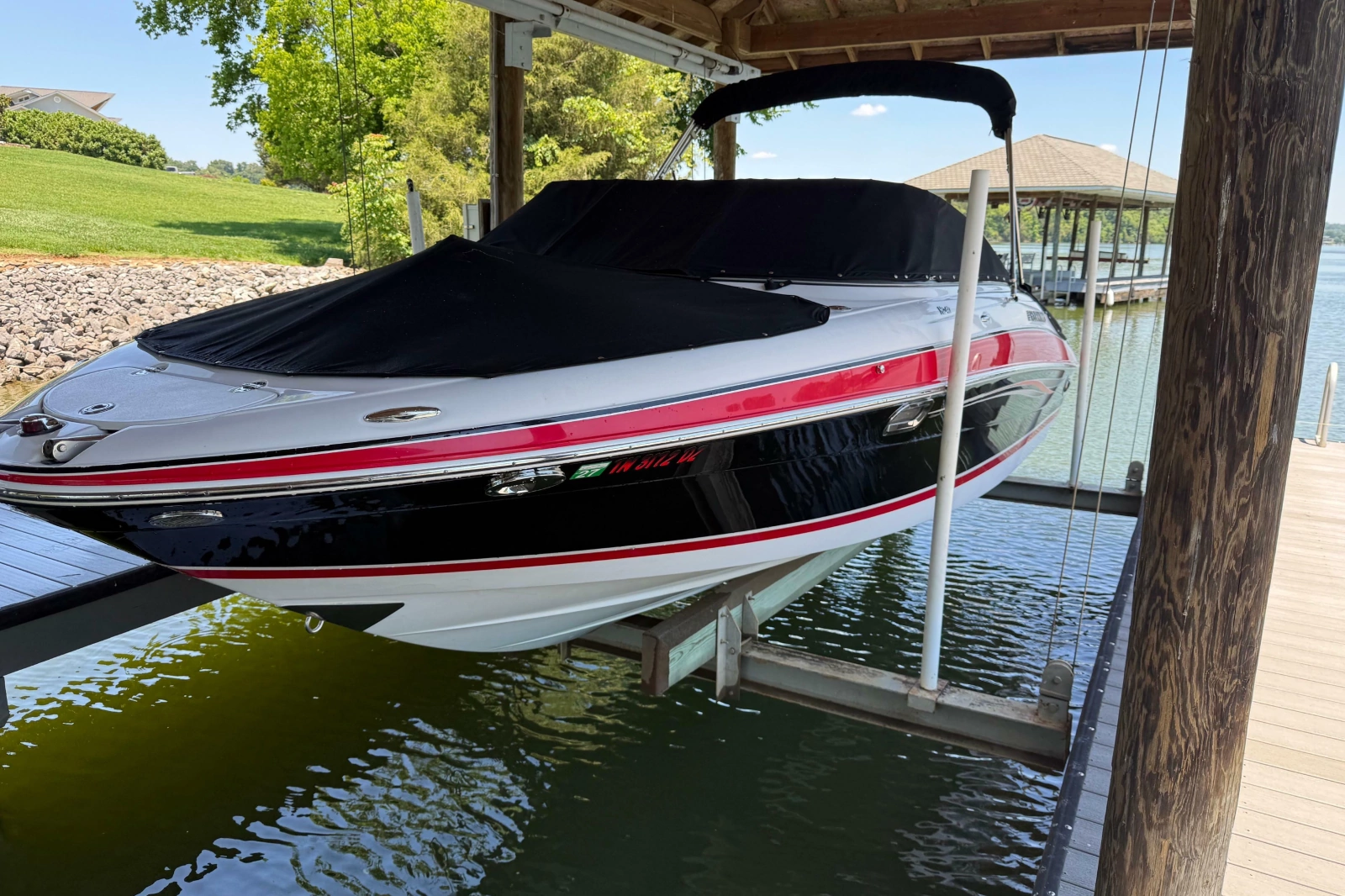 24ft Four Winns Yacht For Sale