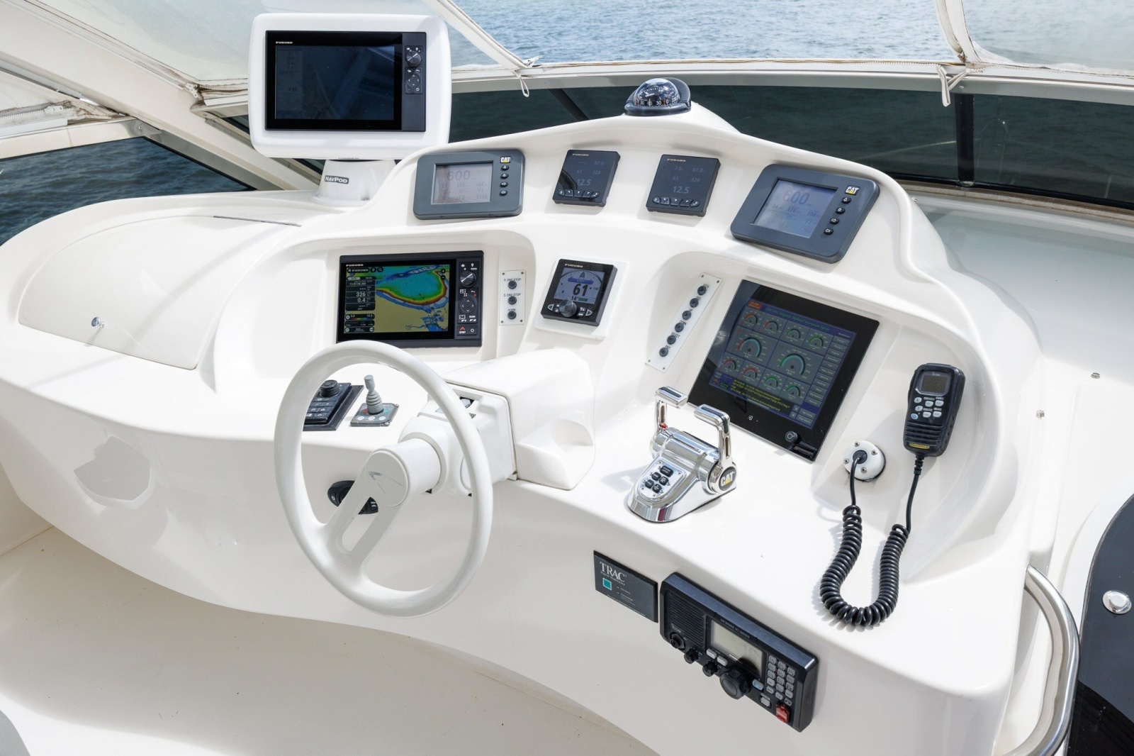 2007 Lazzara Yachts 74 MOTOR YACHT