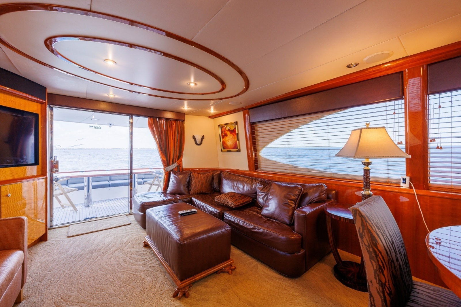 2007 Lazzara Yachts 74 MOTOR YACHT