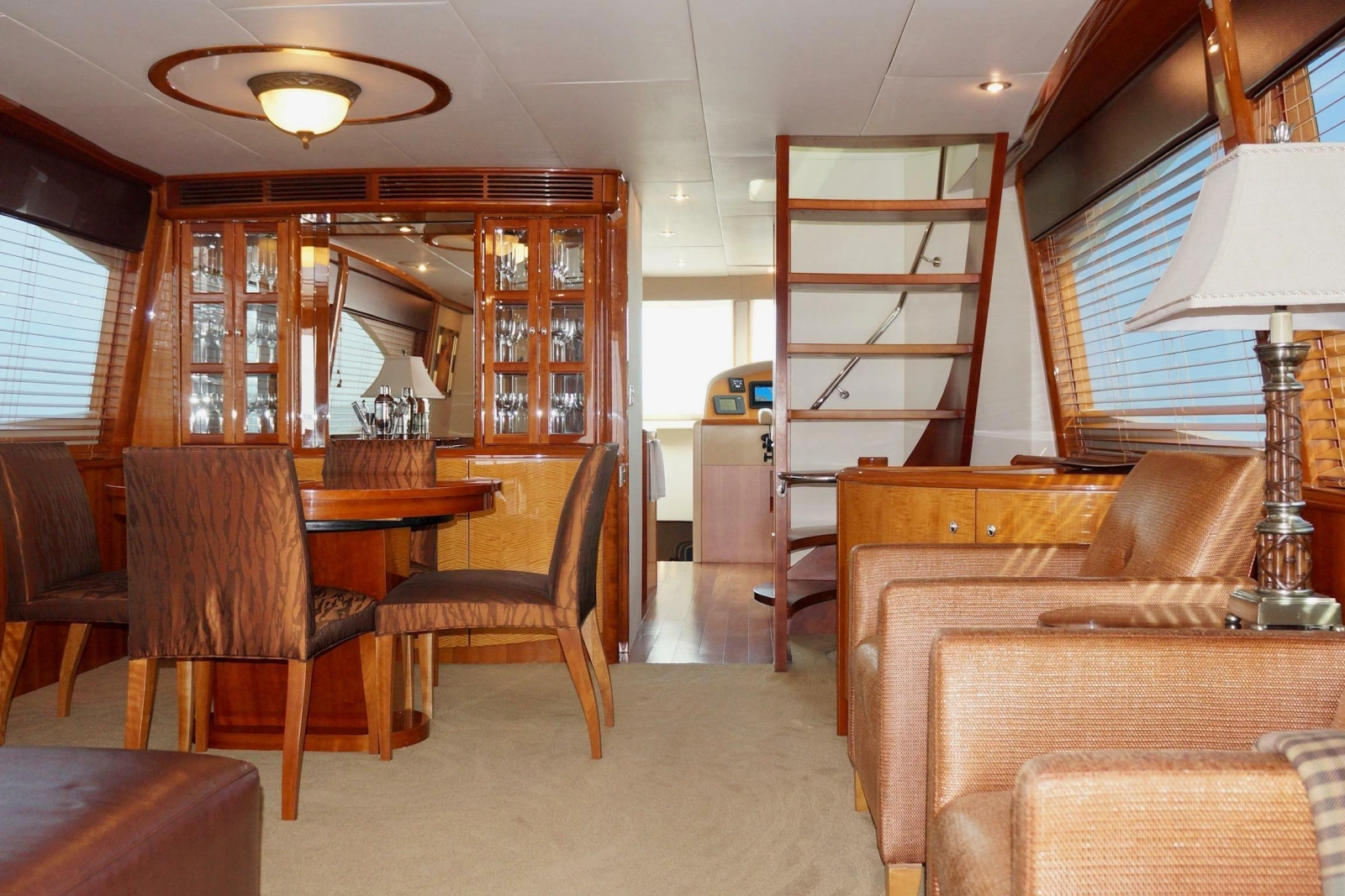 2007 Lazzara Yachts 74 MOTOR YACHT