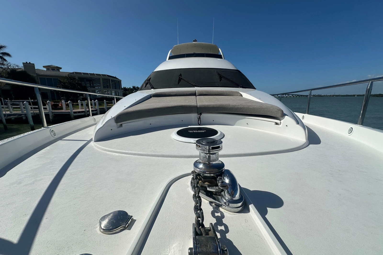 2006 Lazzara Yachts 68 Motoryacht