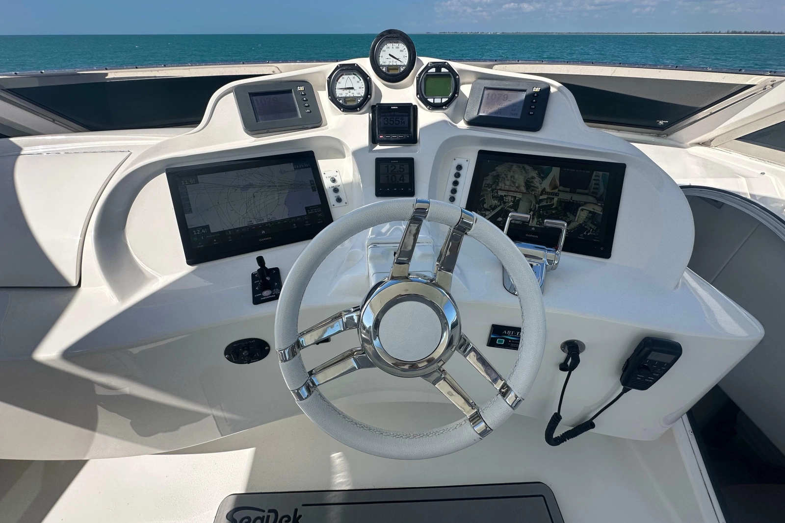 2006 Lazzara Yachts 68 Motoryacht