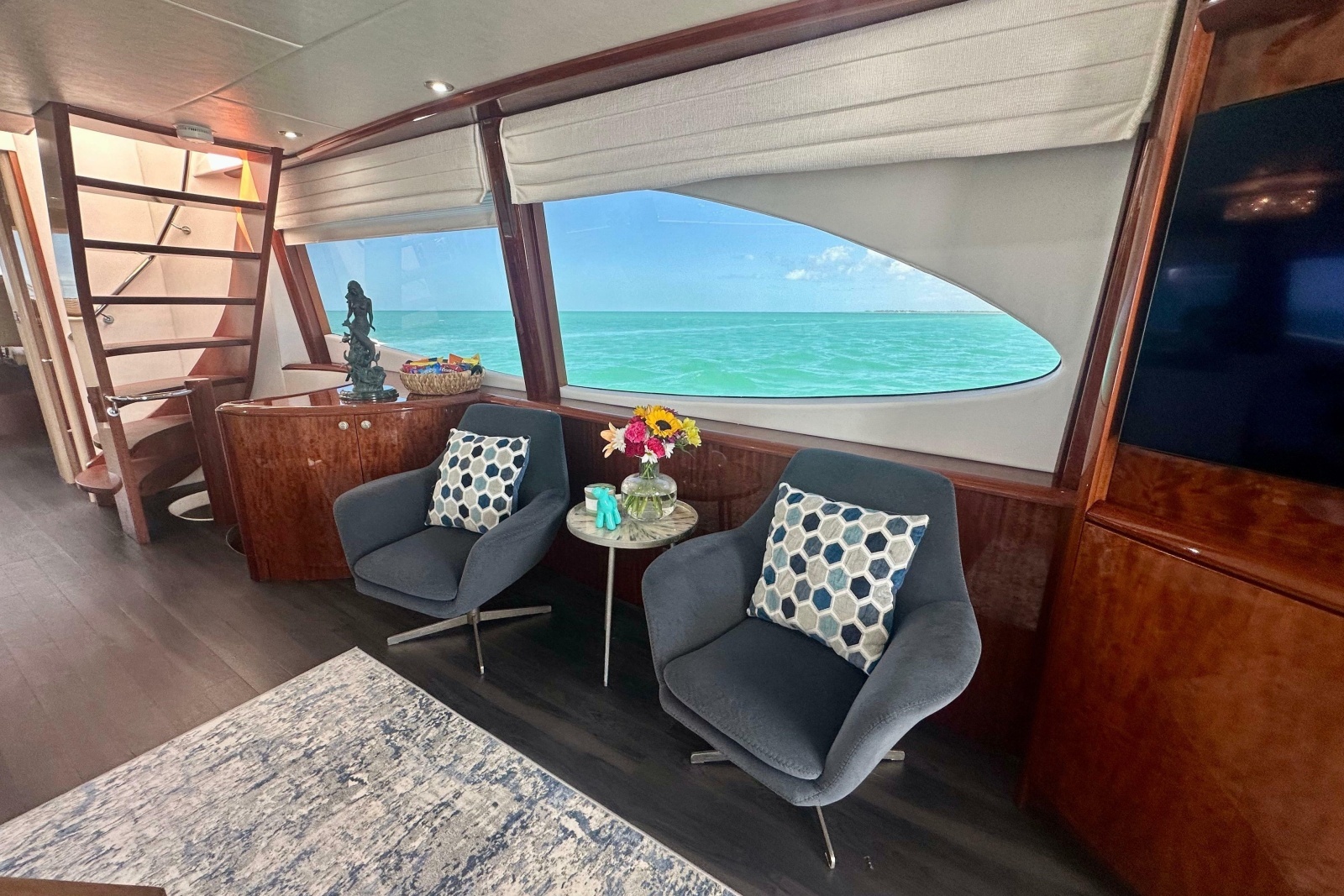 2006 Lazzara Yachts 68 Motoryacht