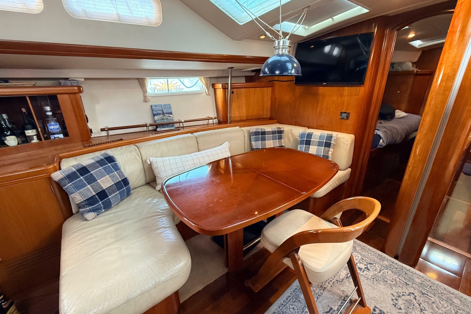 2005 Beneteau 57