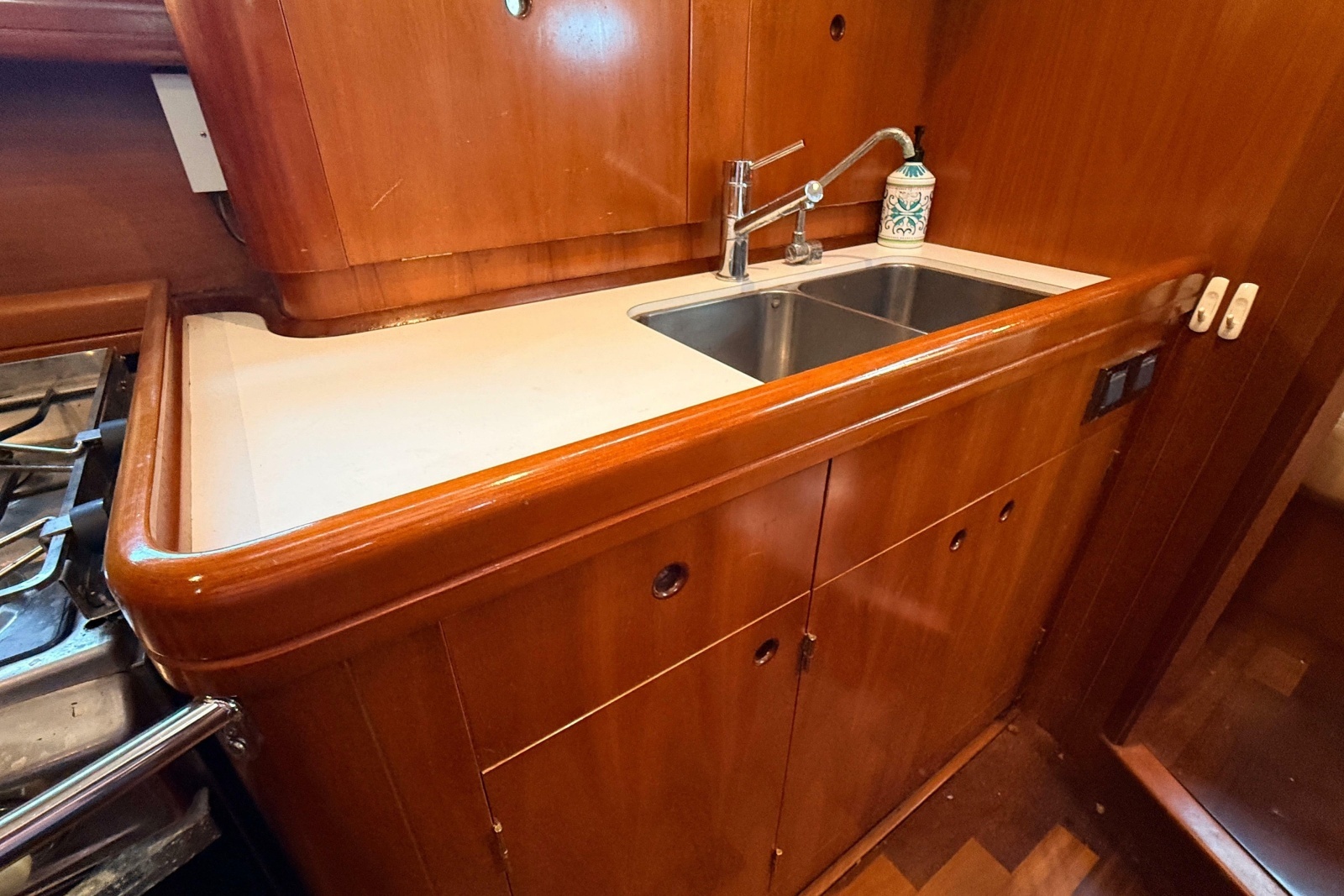 2005 Beneteau 57