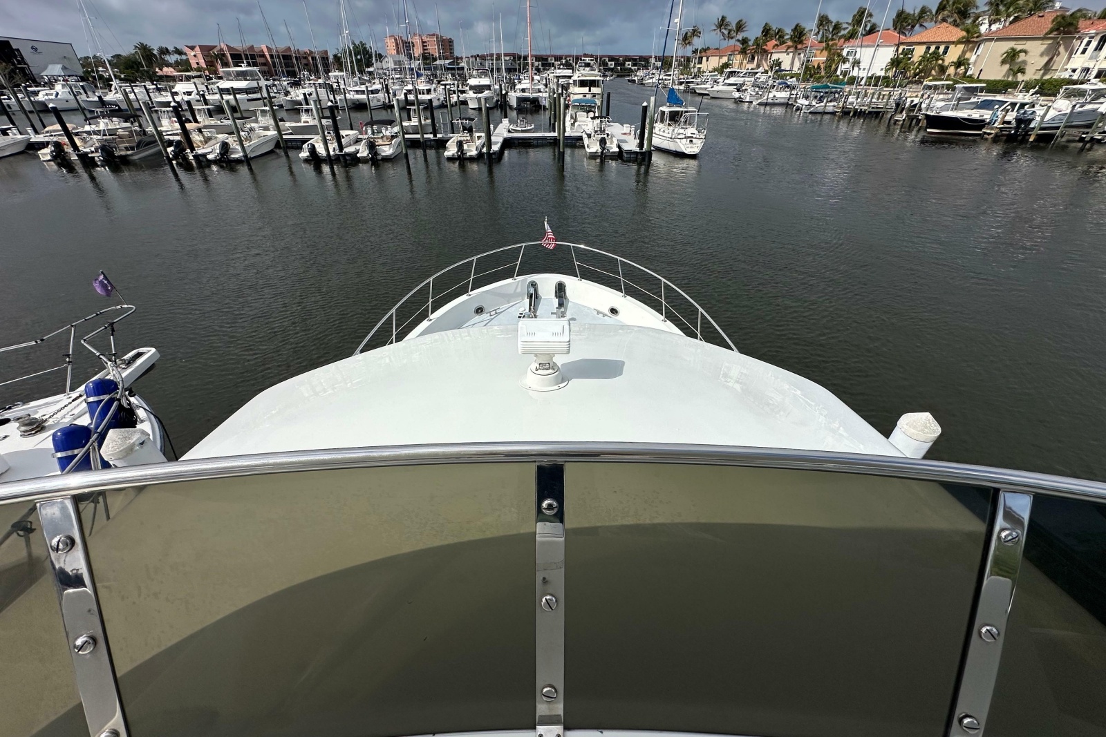 2005 Jefferson Pilothouse 63