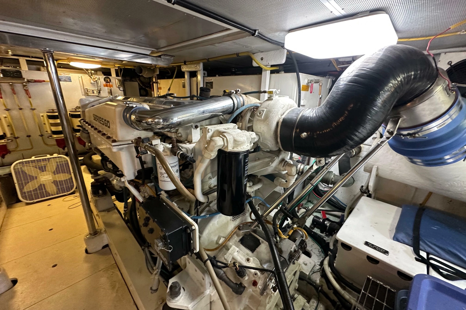 2005 Jefferson Pilothouse 63
