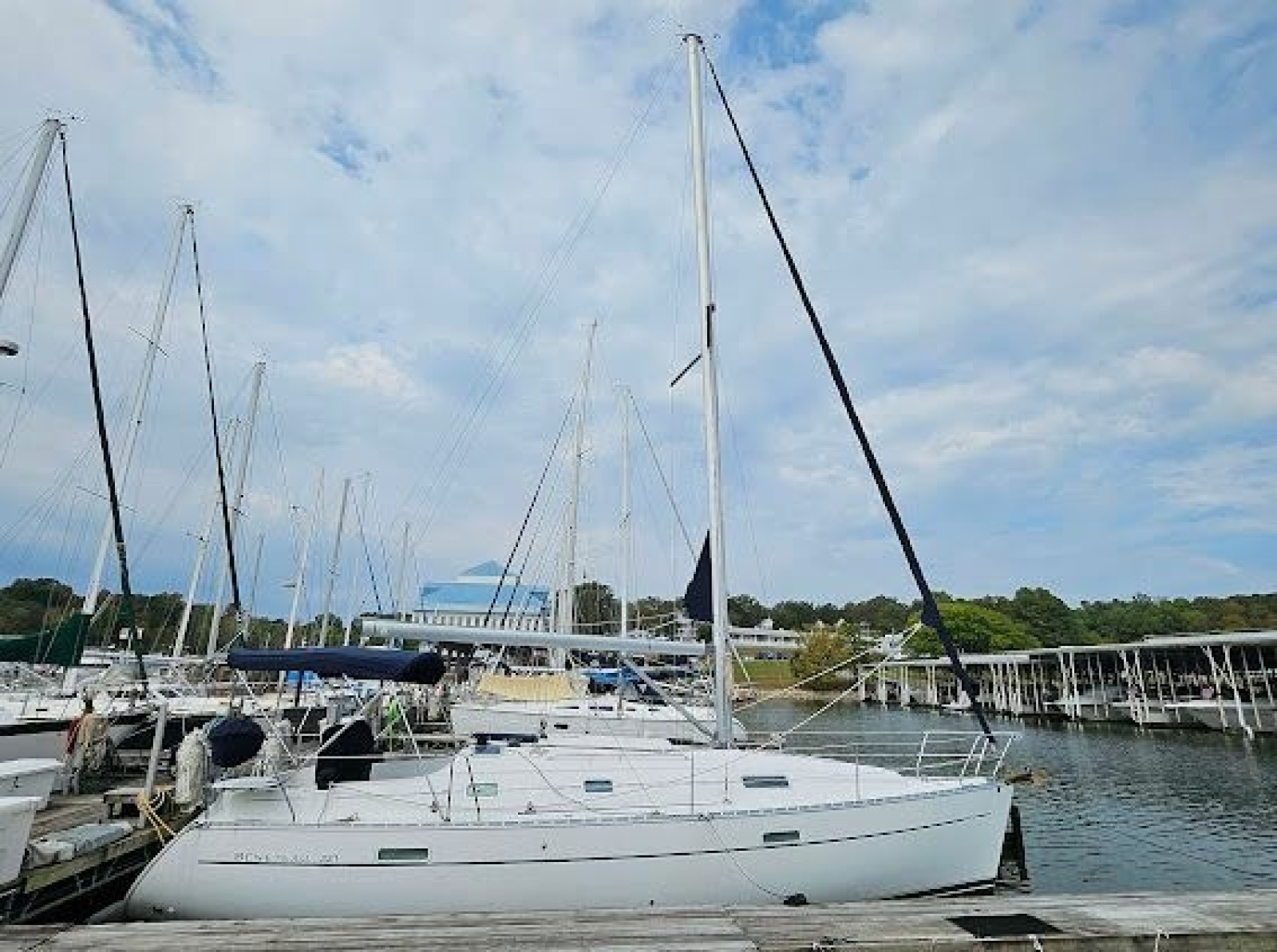 2004 Beneteau Oceanis Clipper 331