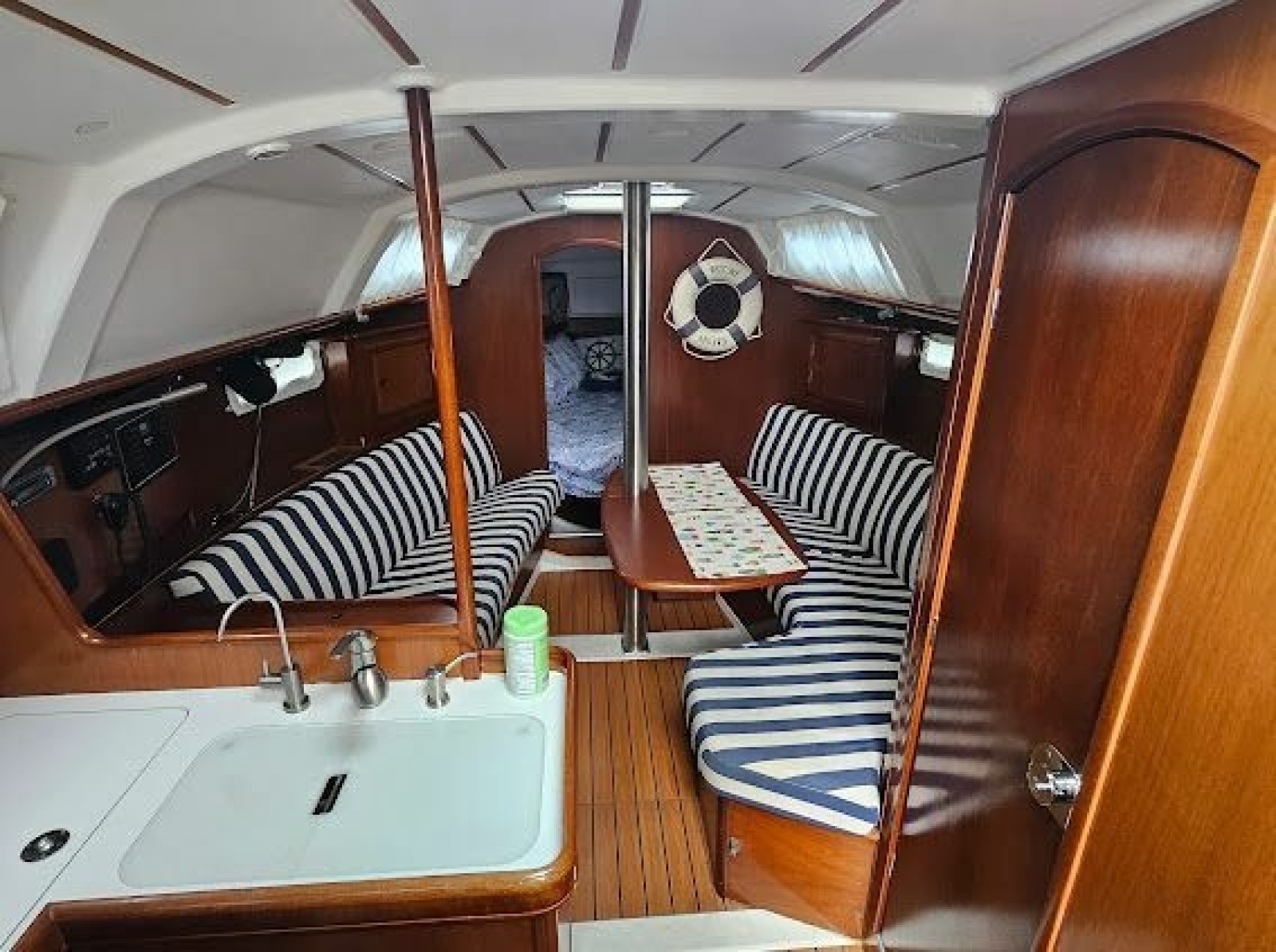 2004 Beneteau Oceanis Clipper 331