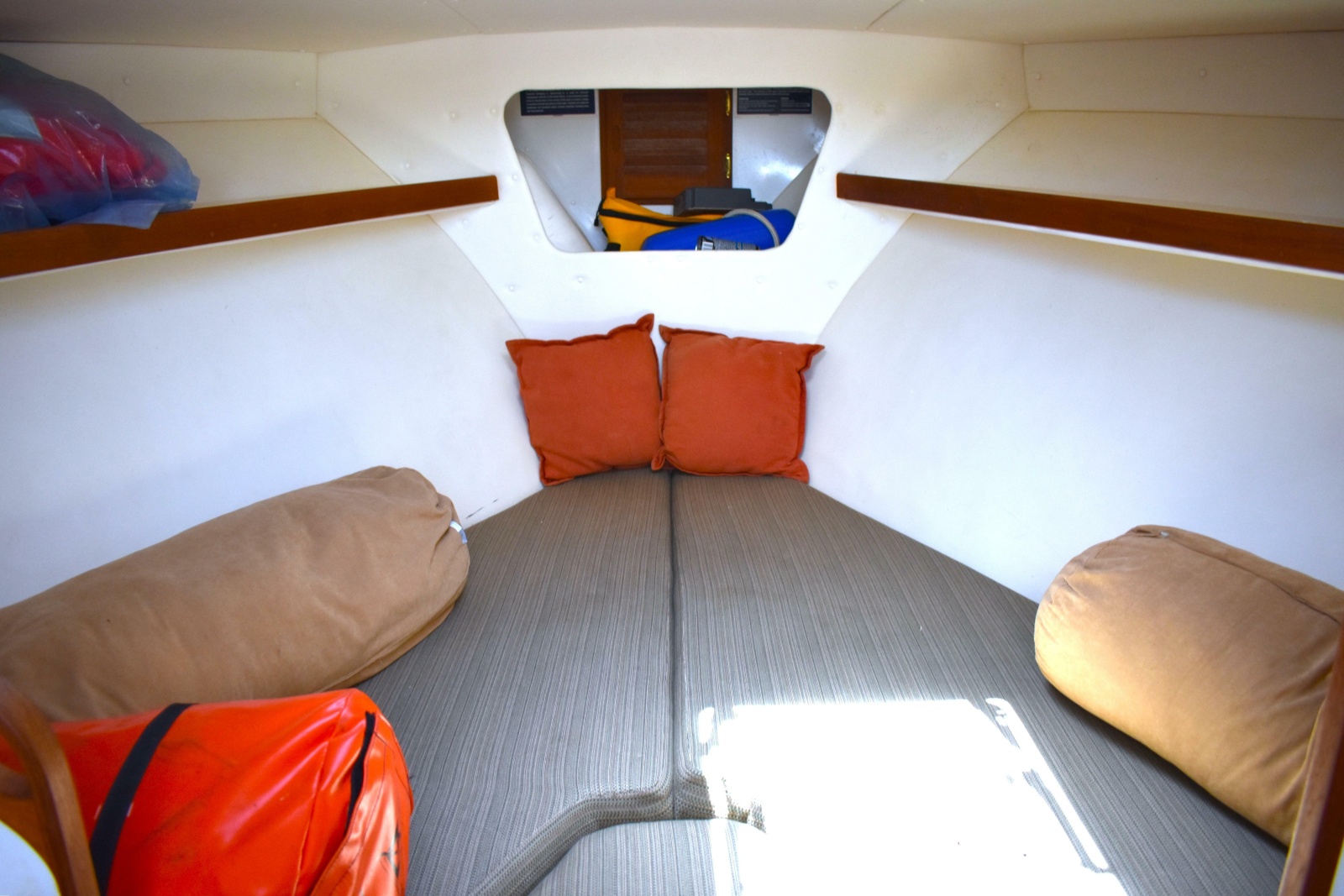 2004 Judge 34 Express