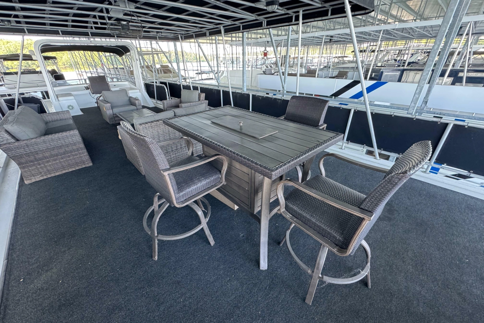 2004 Starlite 65x16