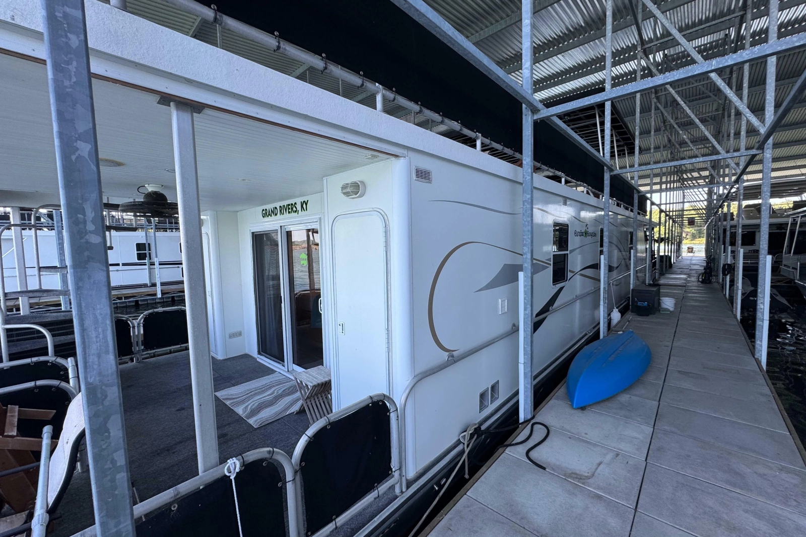2004 Starlite 65x16