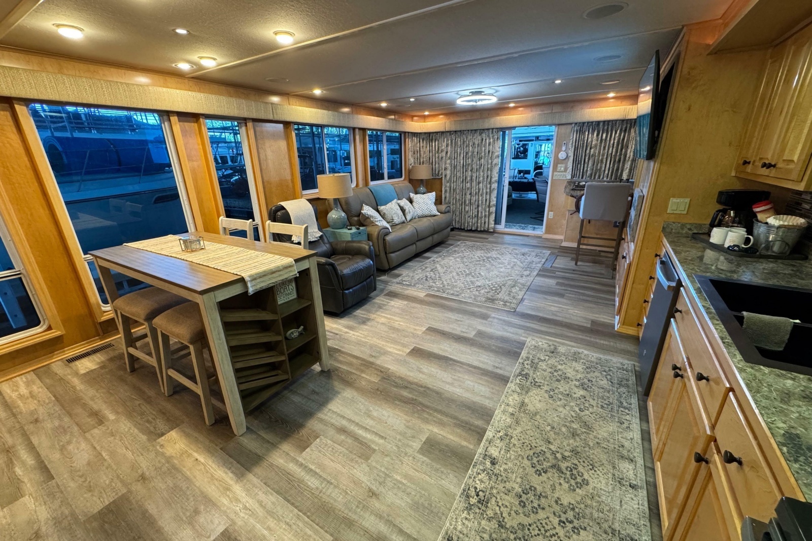 2004 Starlite 65x16