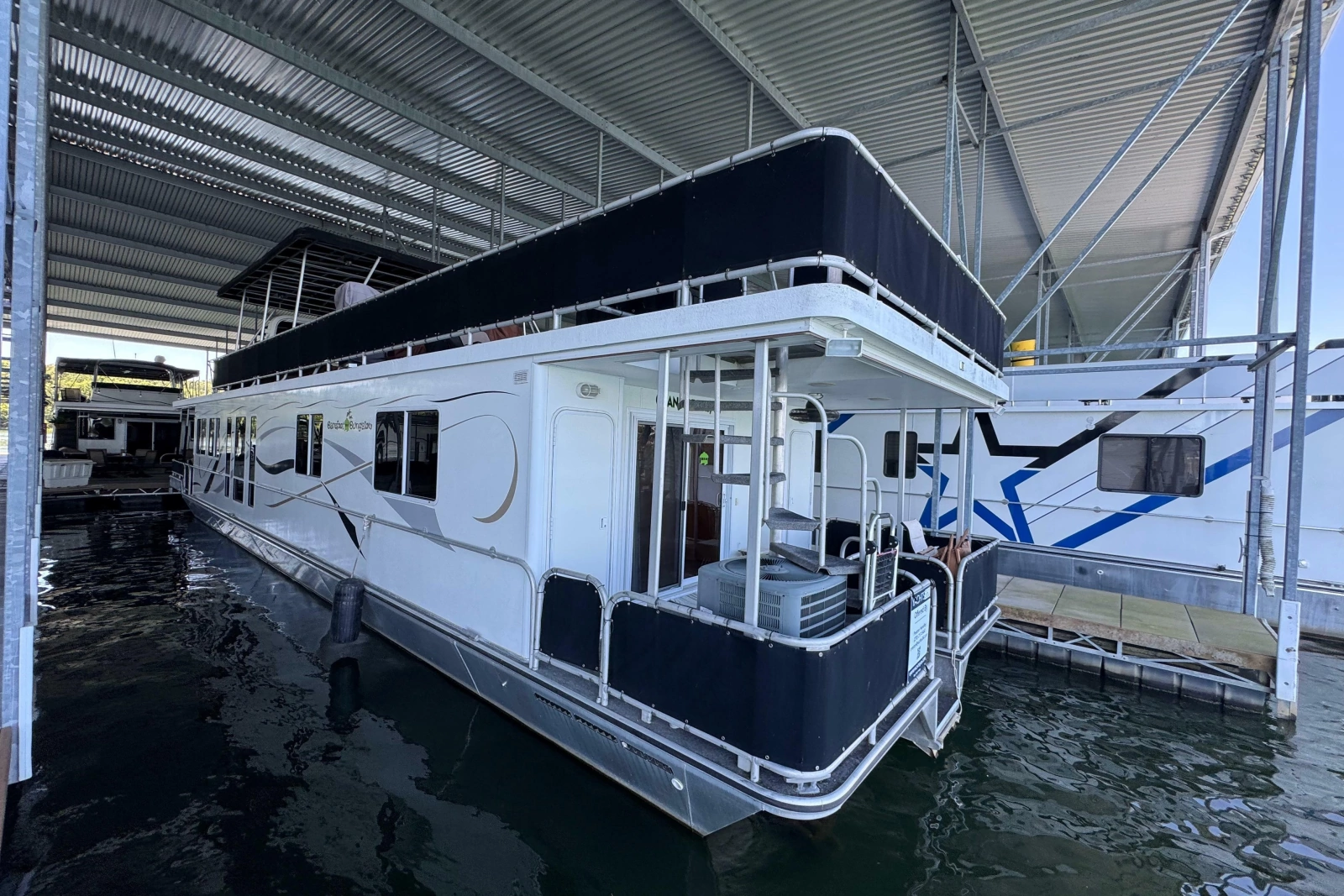 2004 Starlite 65x16