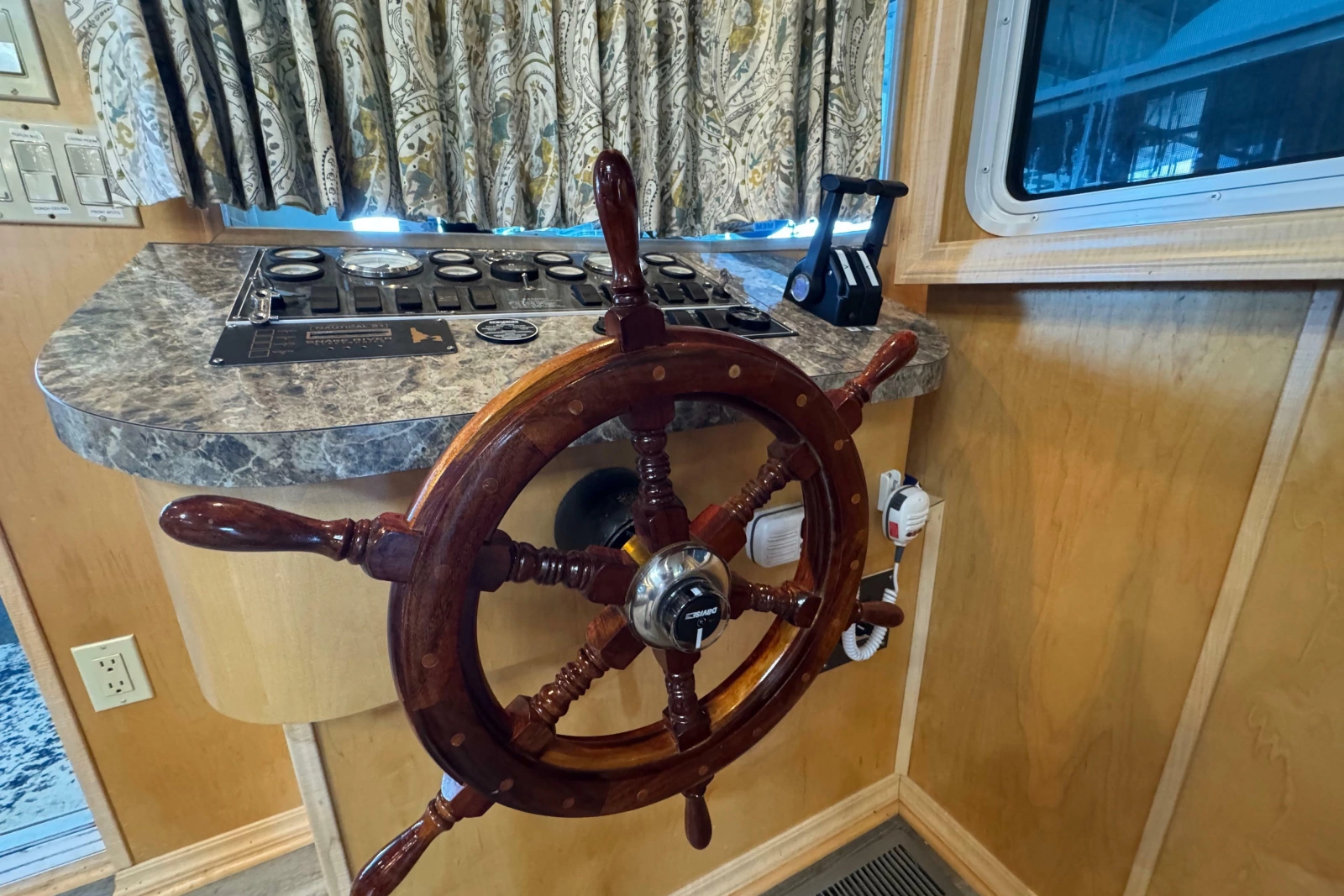 2004 Starlite 65x16