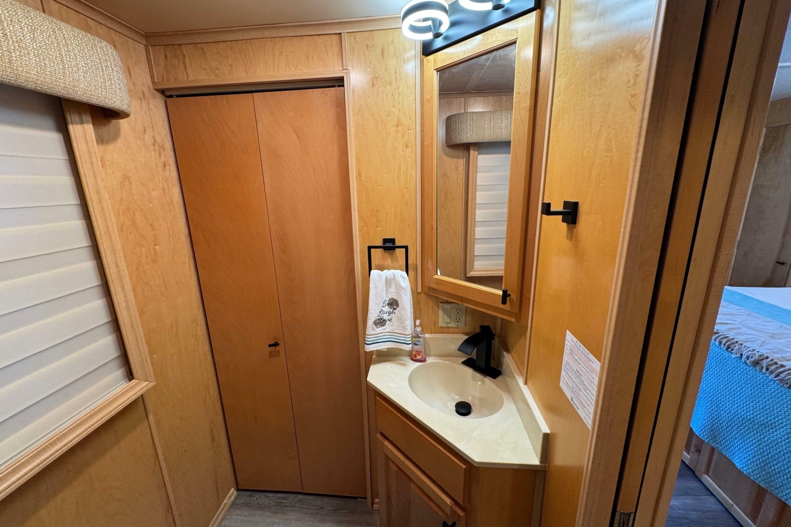 2004 Starlite 65x16