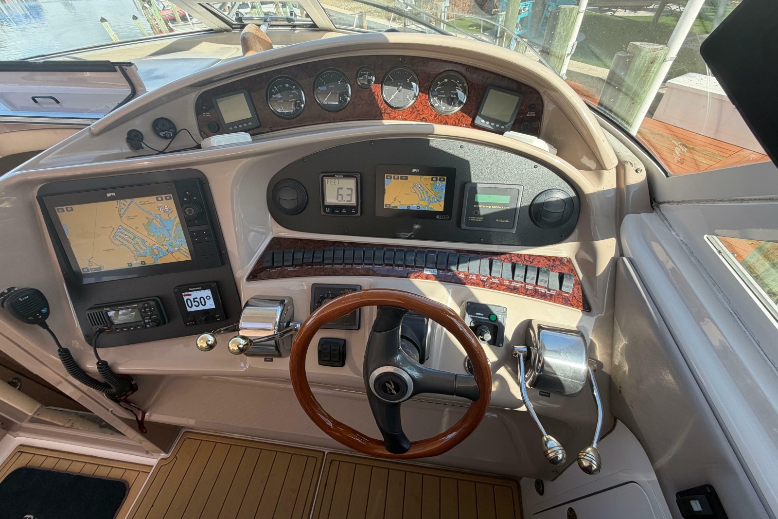 2002 Sea Ray 480 Motor Yacht